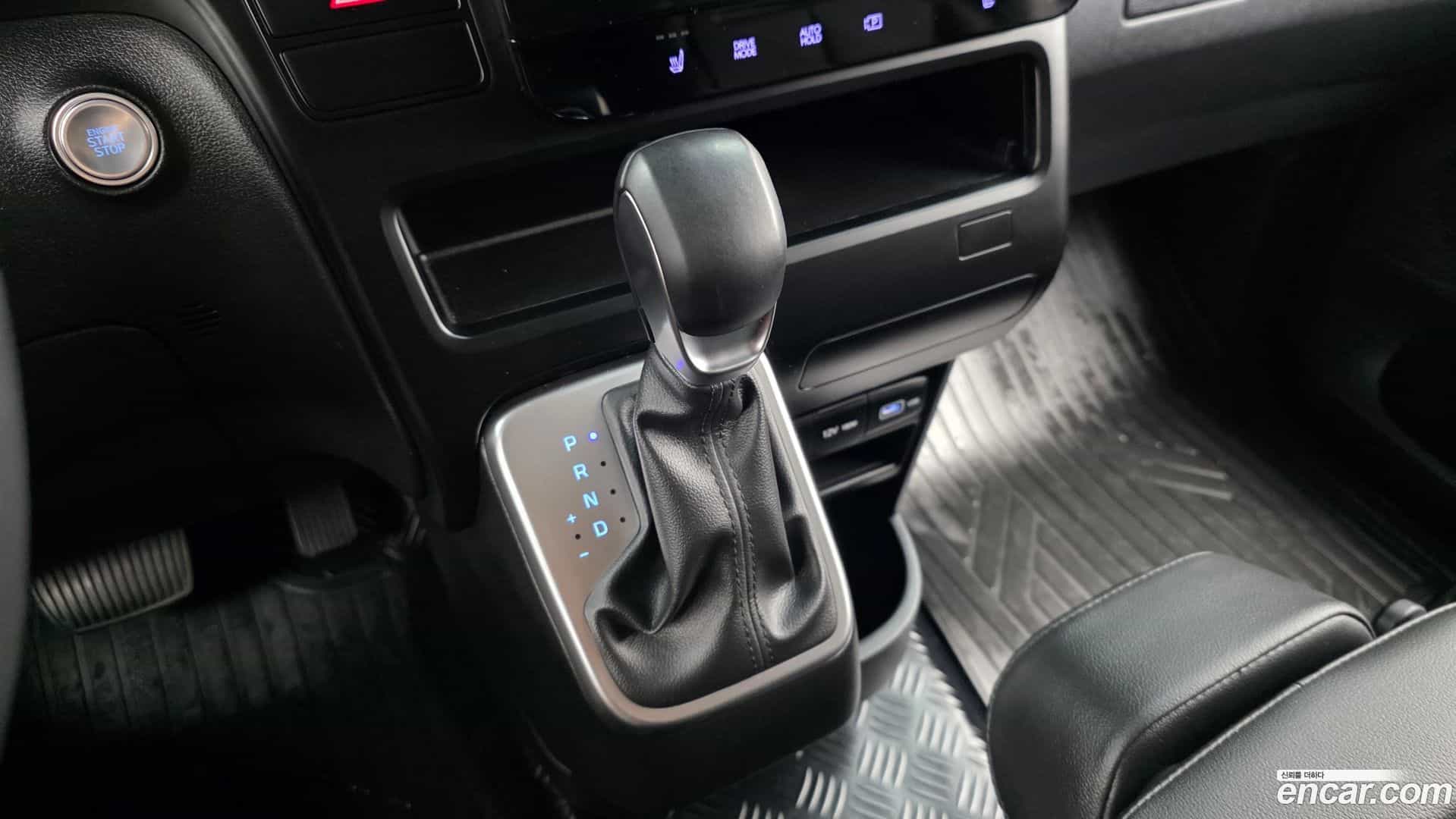 Staria Hyundai 2024.0-INNER-009