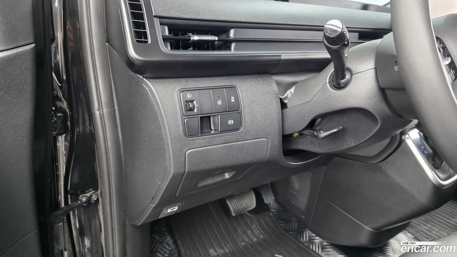 Staria Hyundai 2024.0-OPTION-021