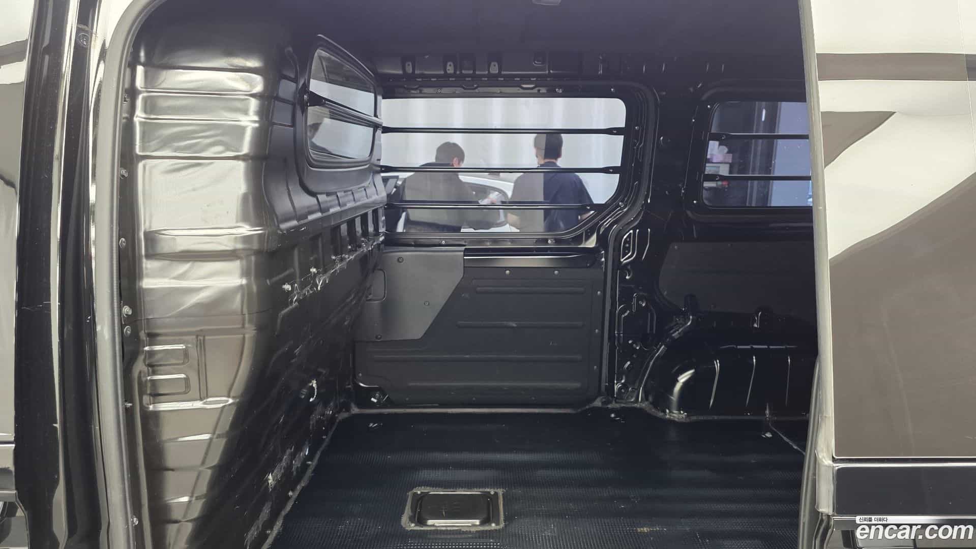 Staria Hyundai 2024.0-INNER-036