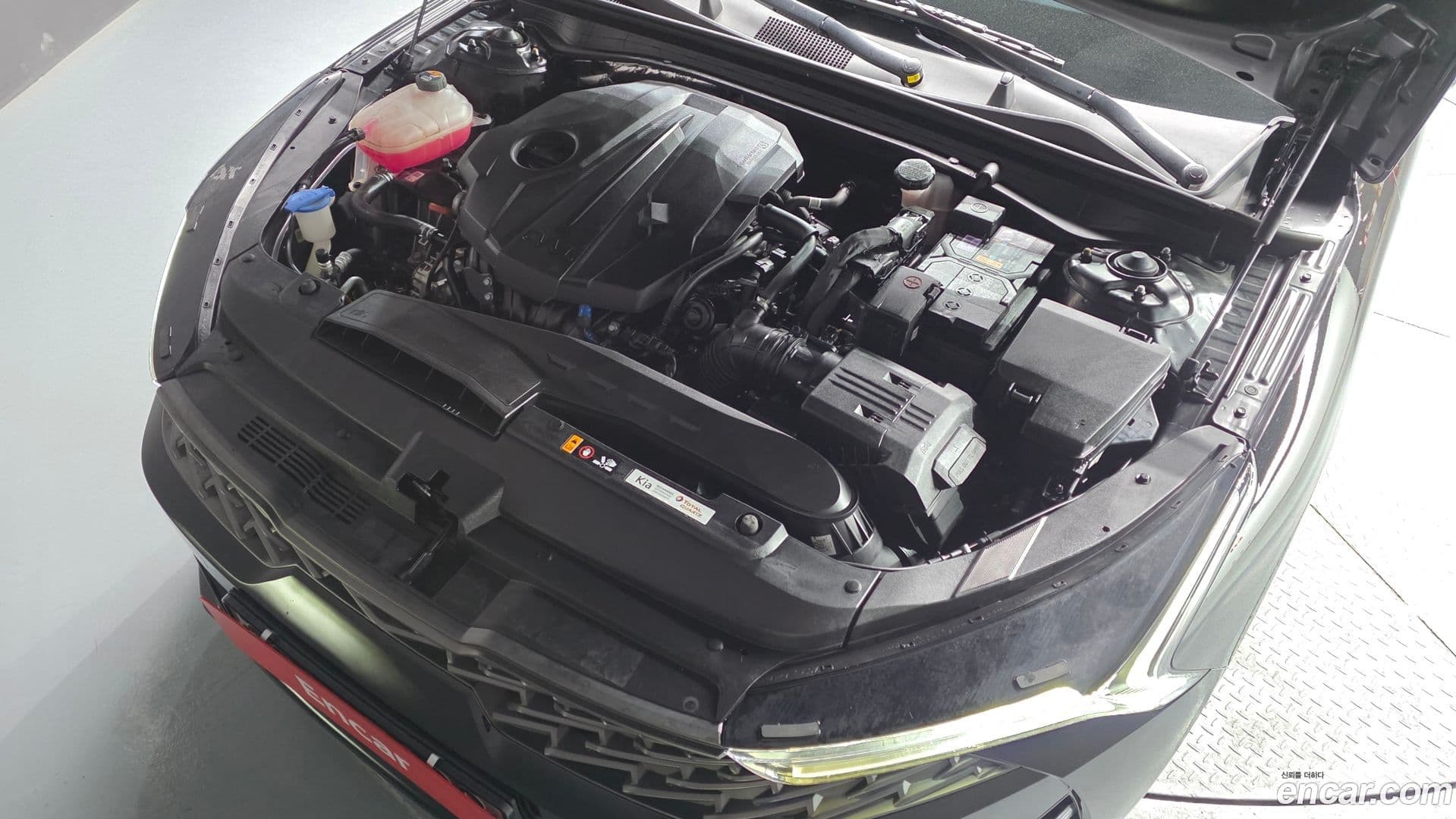 Main__Slider__Photo:K5 Kia 2023.3-5