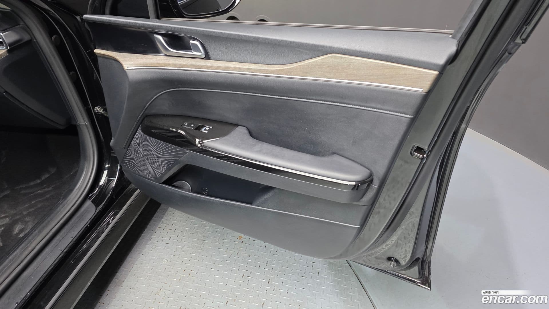 Main__Slider__Photo:K5 Kia 2023.3-23