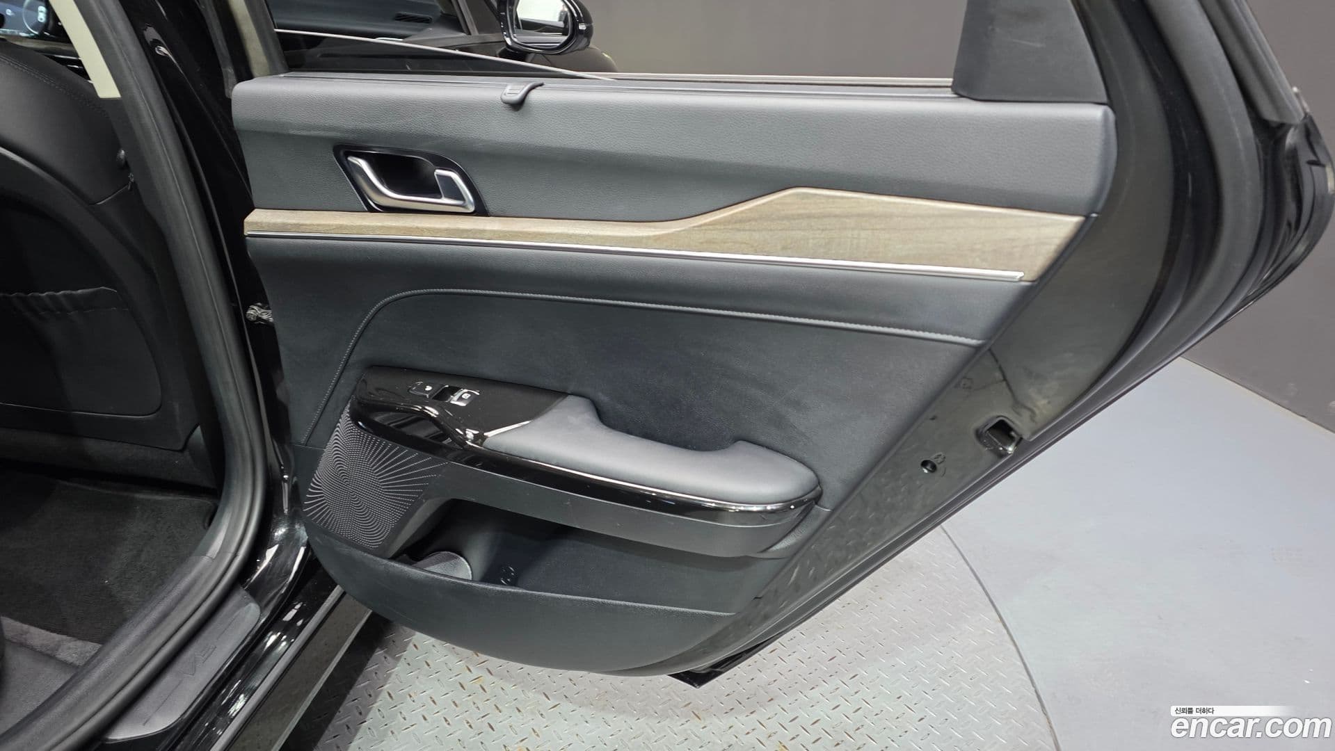 Main__Slider__Photo:K5 Kia 2023.3-24