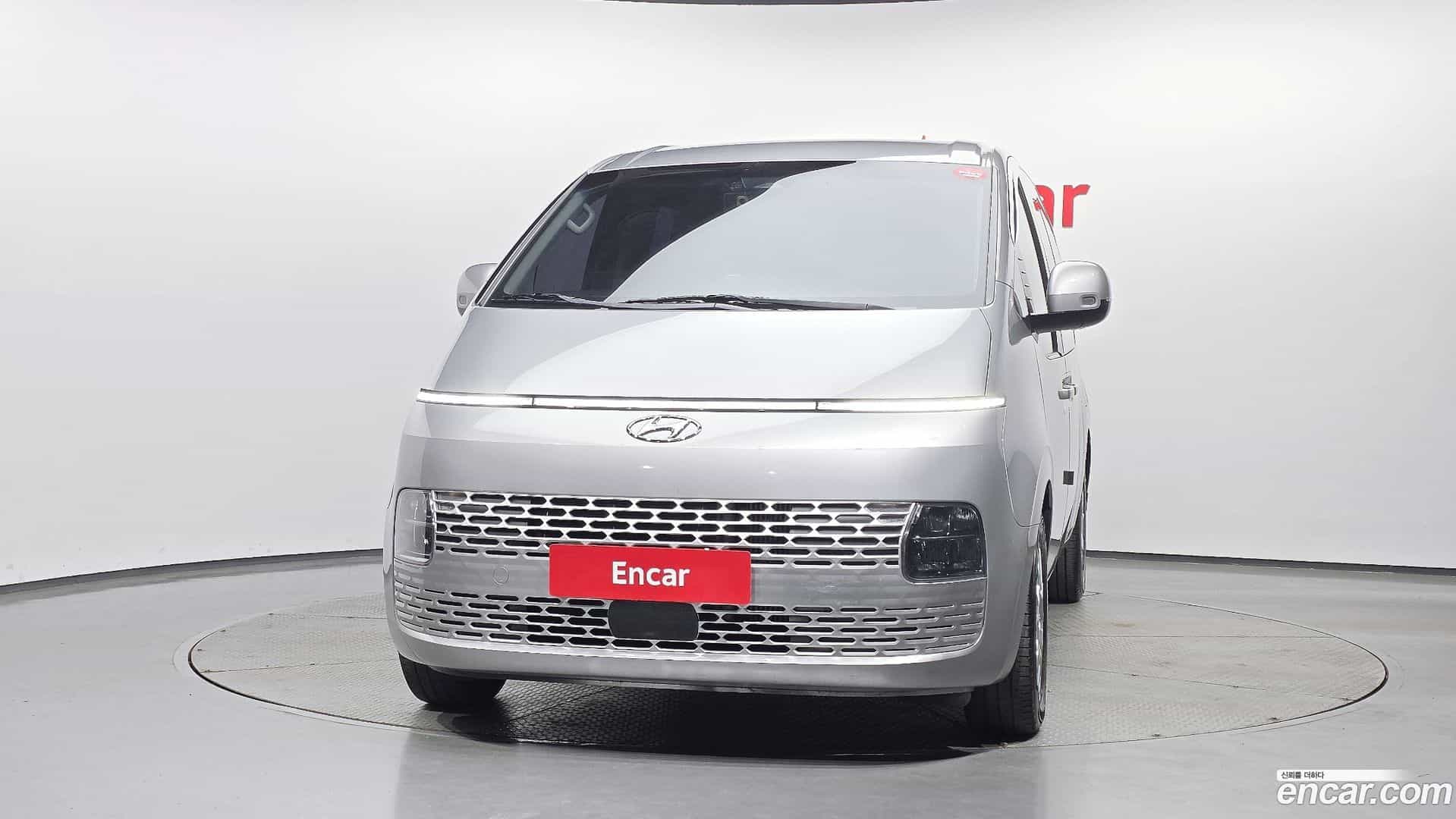Staria Hyundai 2022.1-OUTER-003