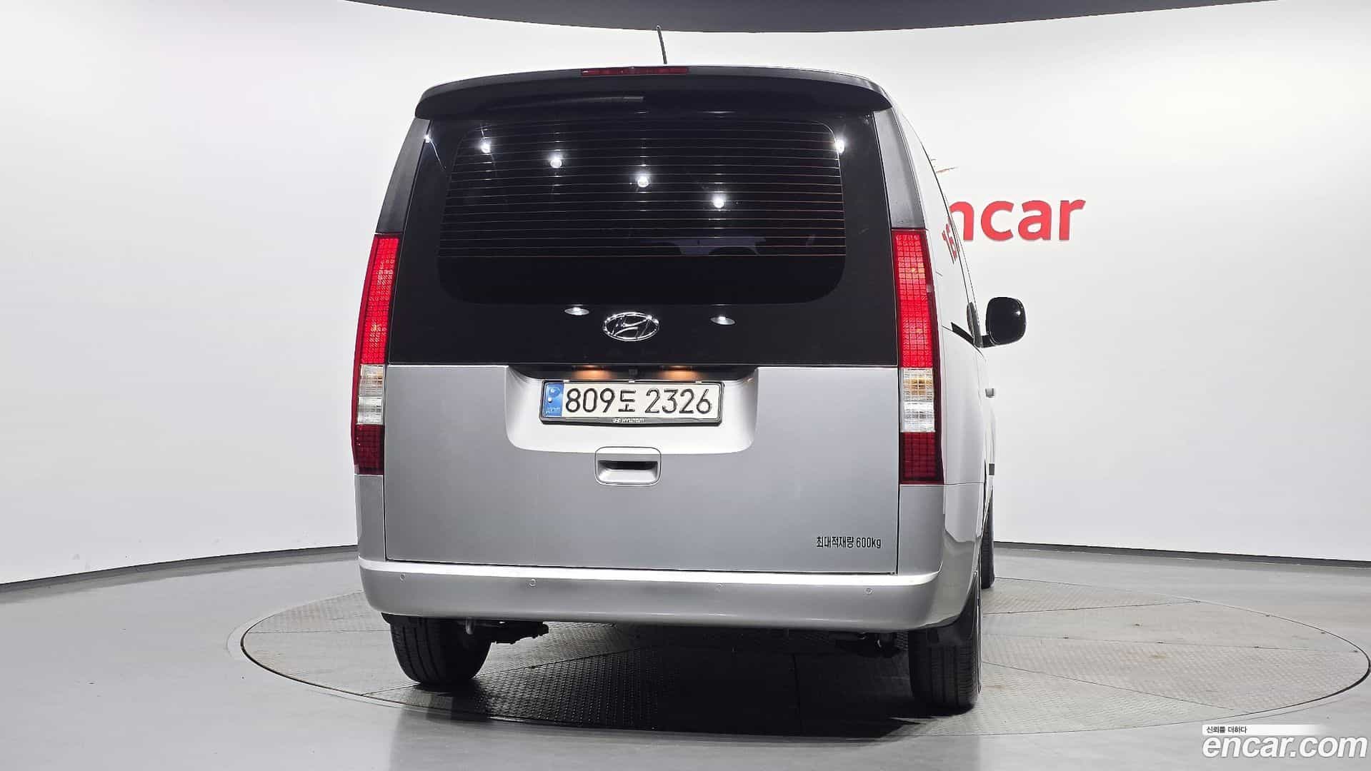 Staria Hyundai 2022.1-OUTER-004