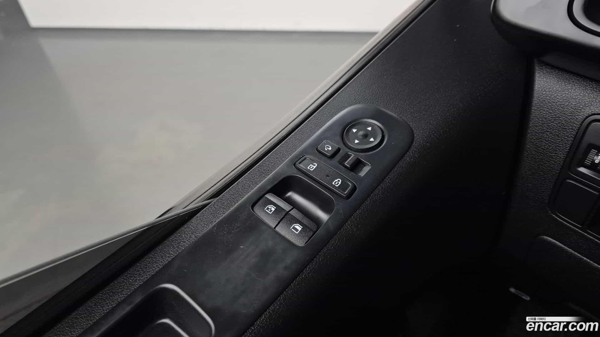 Staria Hyundai 2022.1-OPTION-017