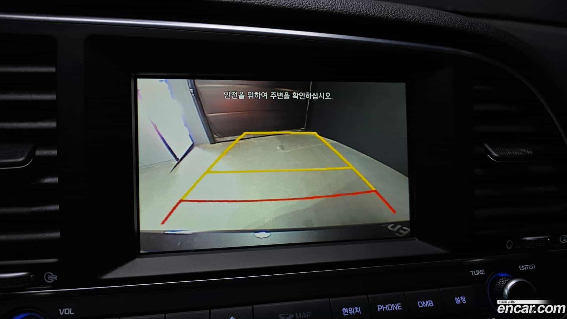 AVANTE Hyundai 2016.5-OPTION-019
