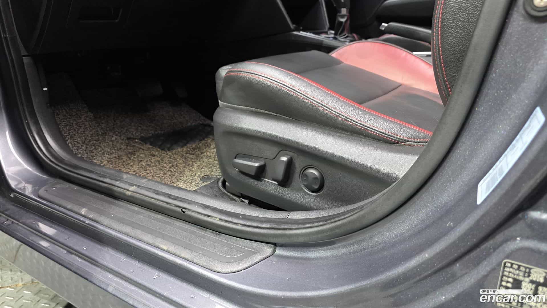 AVANTE Hyundai 2016.5-OPTION-021