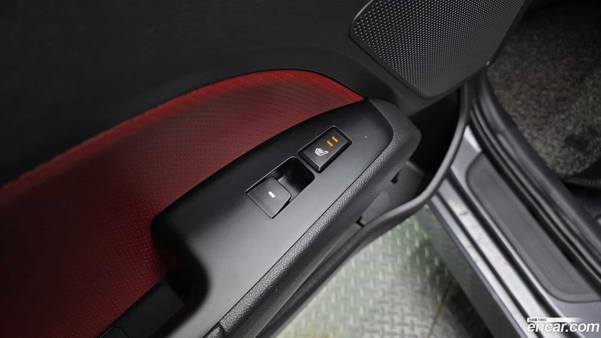 AVANTE Hyundai 2016.5-OPTION-022