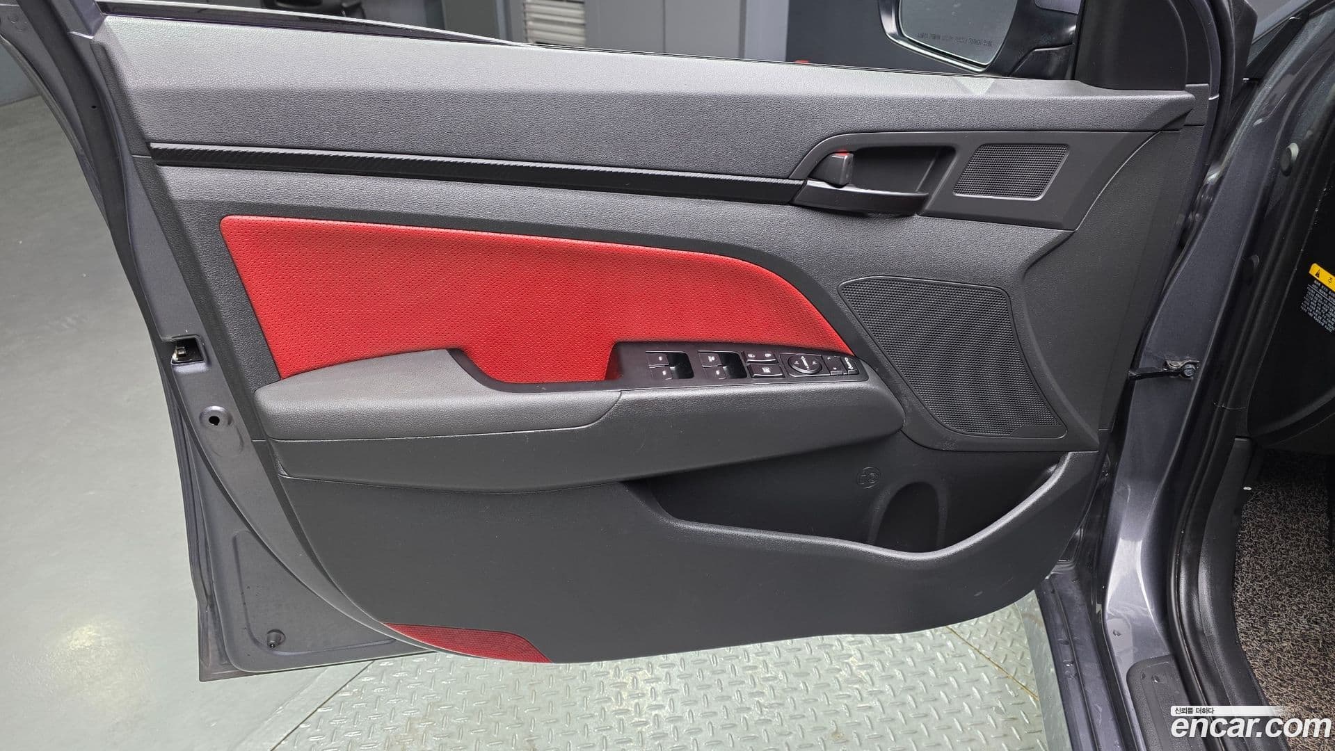 Main__Slider__Photo:AVANTE Hyundai 2016.5-23