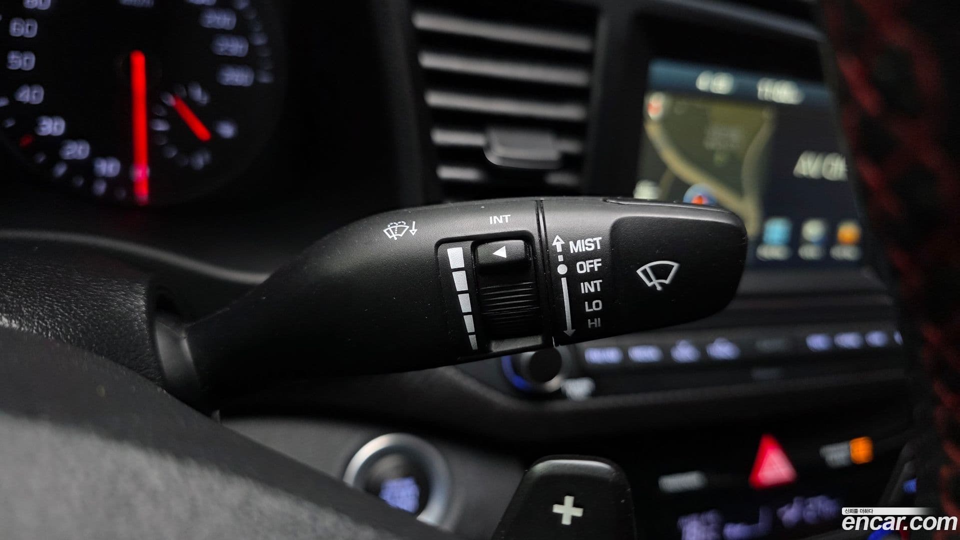 Main__Slider__Photo:AVANTE Hyundai 2016.5-30