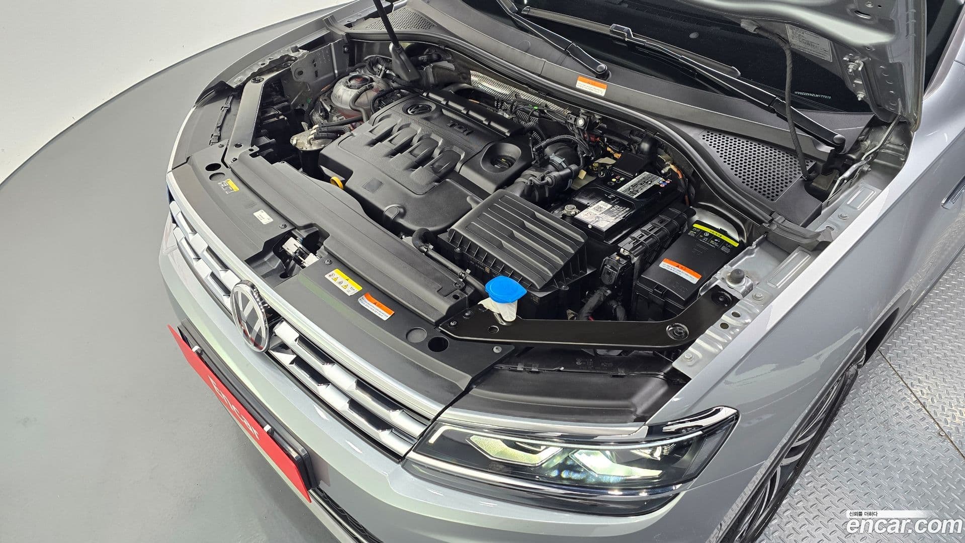 Main__Slider__Photo:Tiguan Volkswagen 2020.11-5