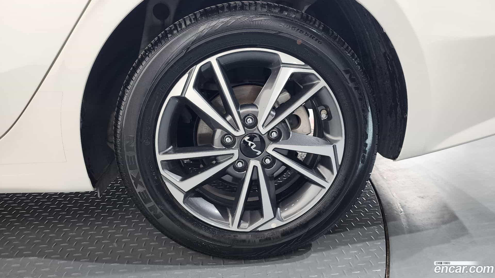 K3 Kia 2024.1-OUTER-031