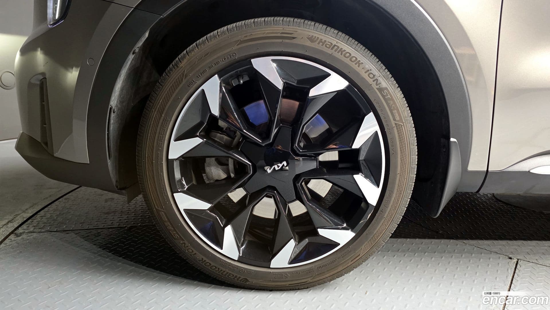 Main__Slider__Photo:Sorento Kia 2024.0-4