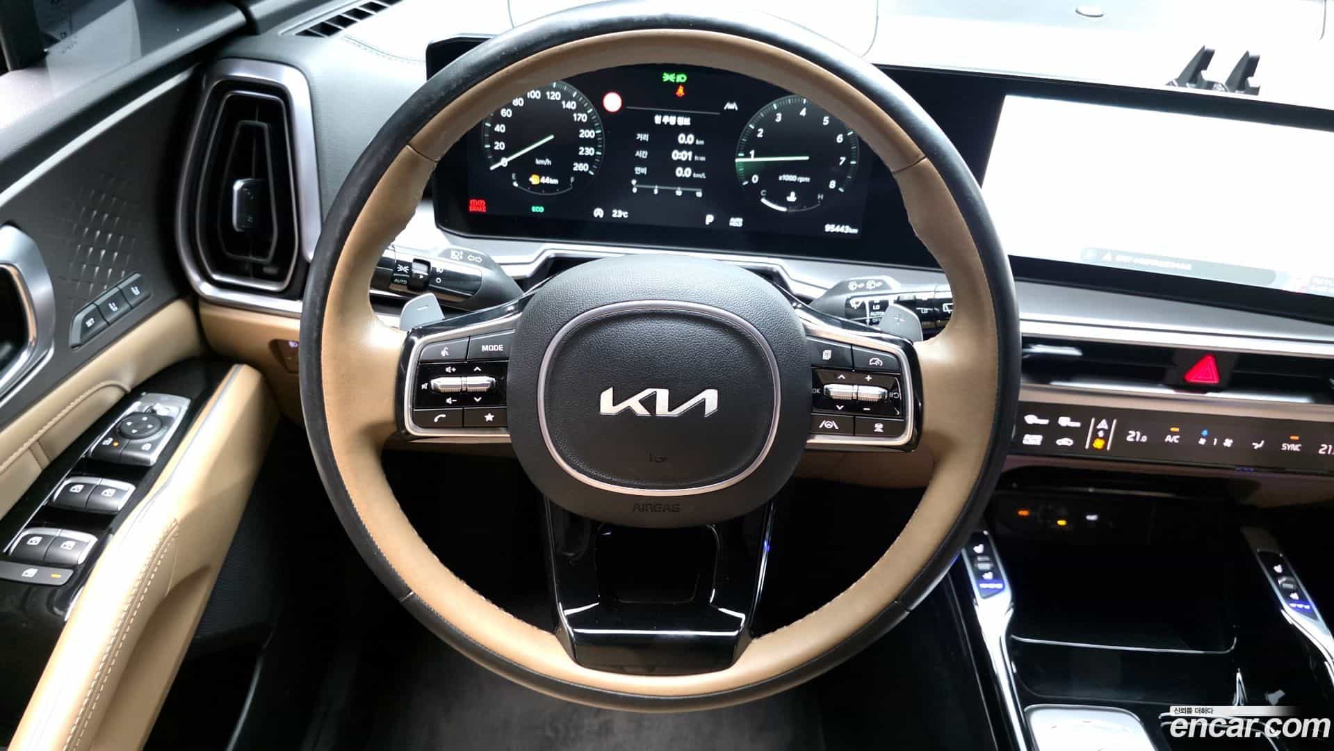 Sorento Kia 2024.0-OPTION-017