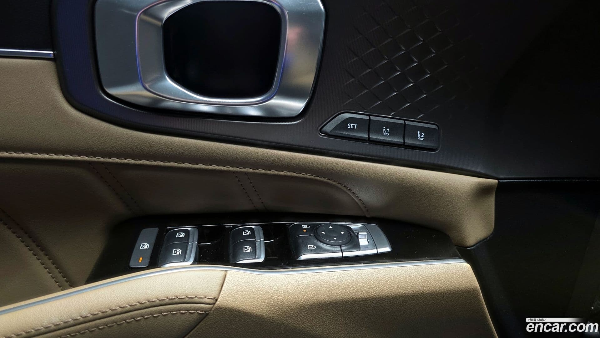 Main__Slider__Photo:Sorento Kia 2024.0-26