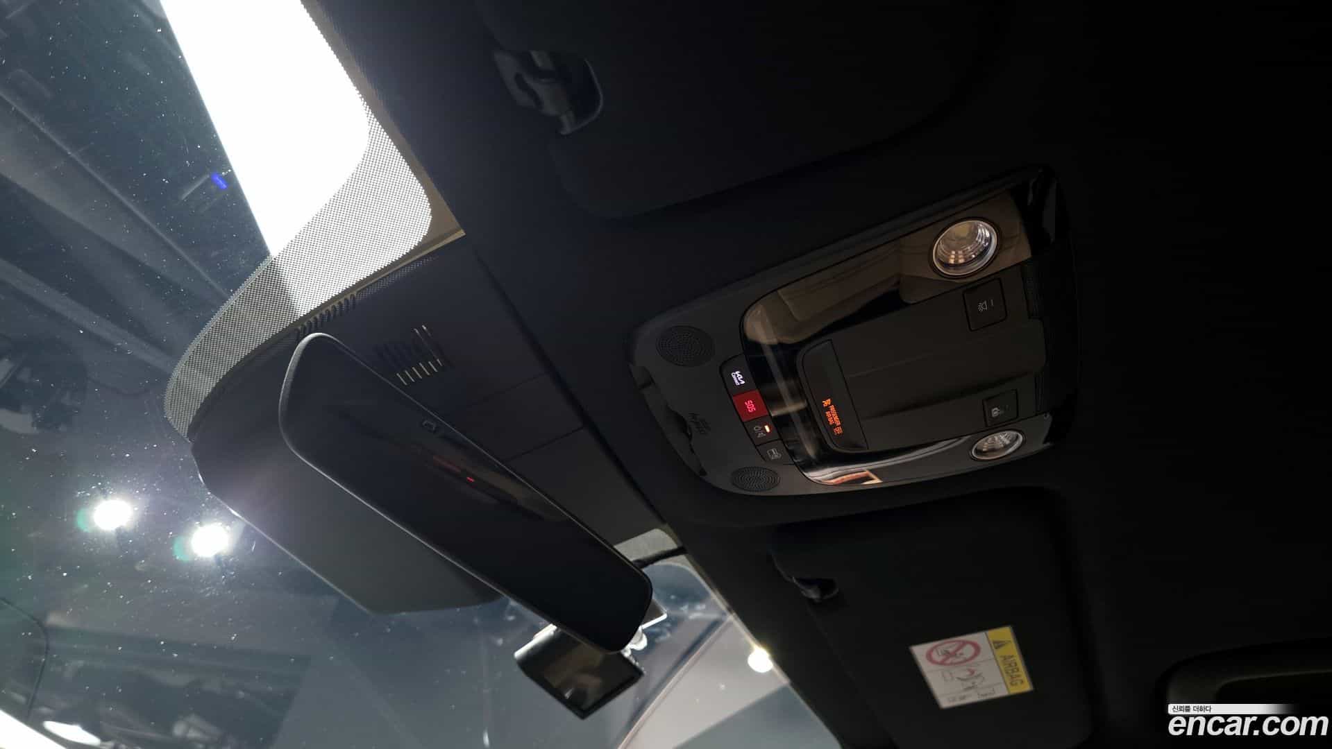 Sorento Kia 2024.0-OPTION-043