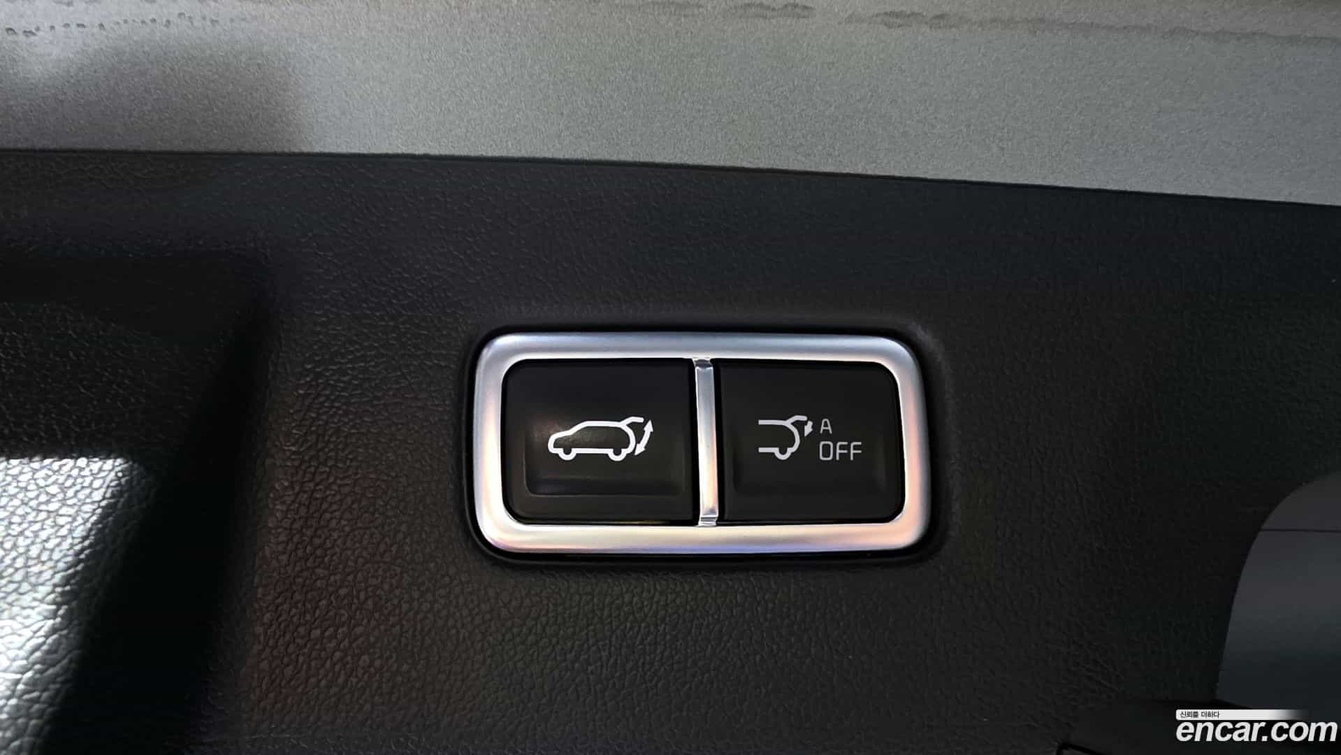 Sorento Kia 2024.0-OPTION-045
