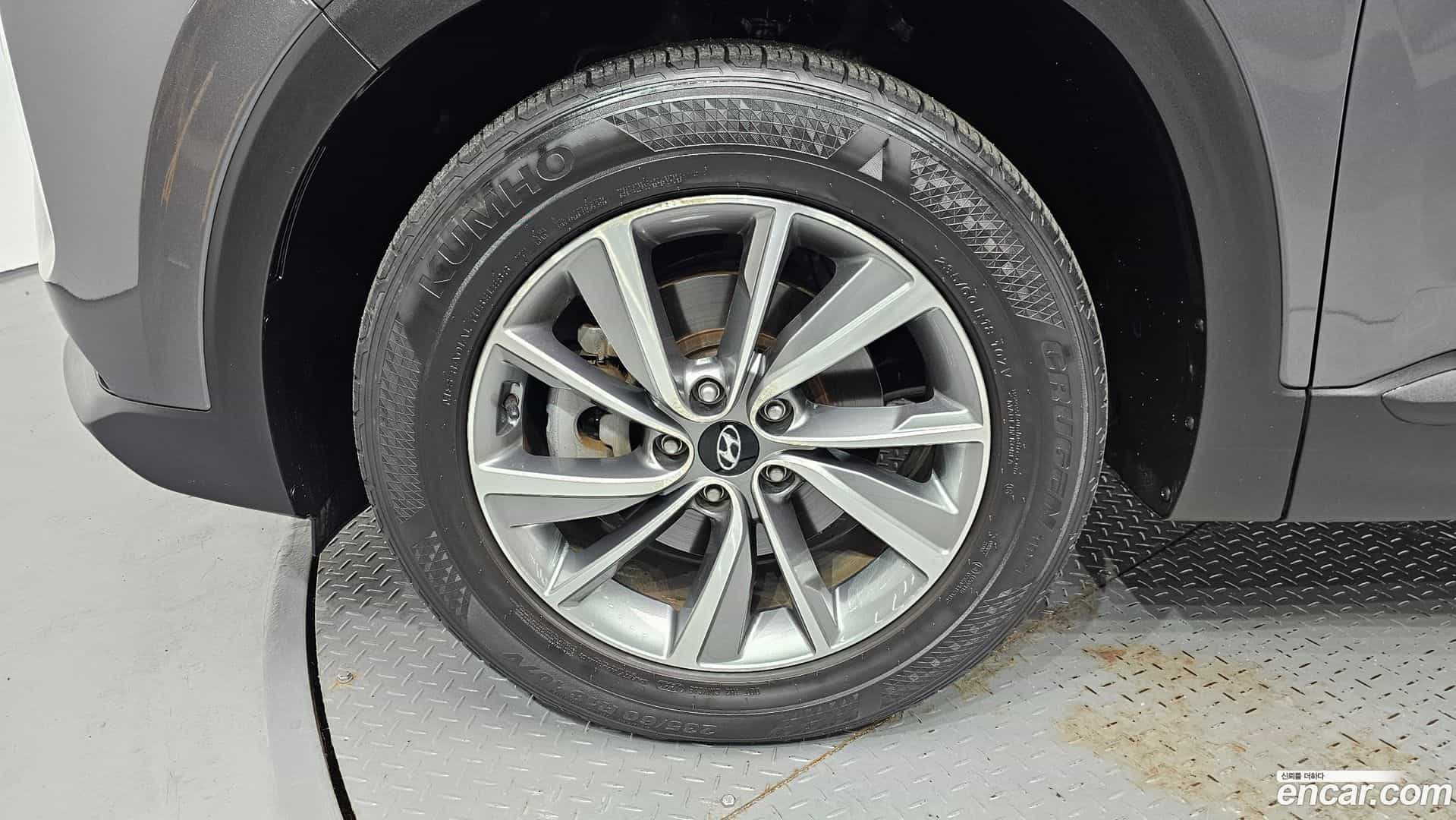 Santafe Hyundai 2018.10-OUTER-005