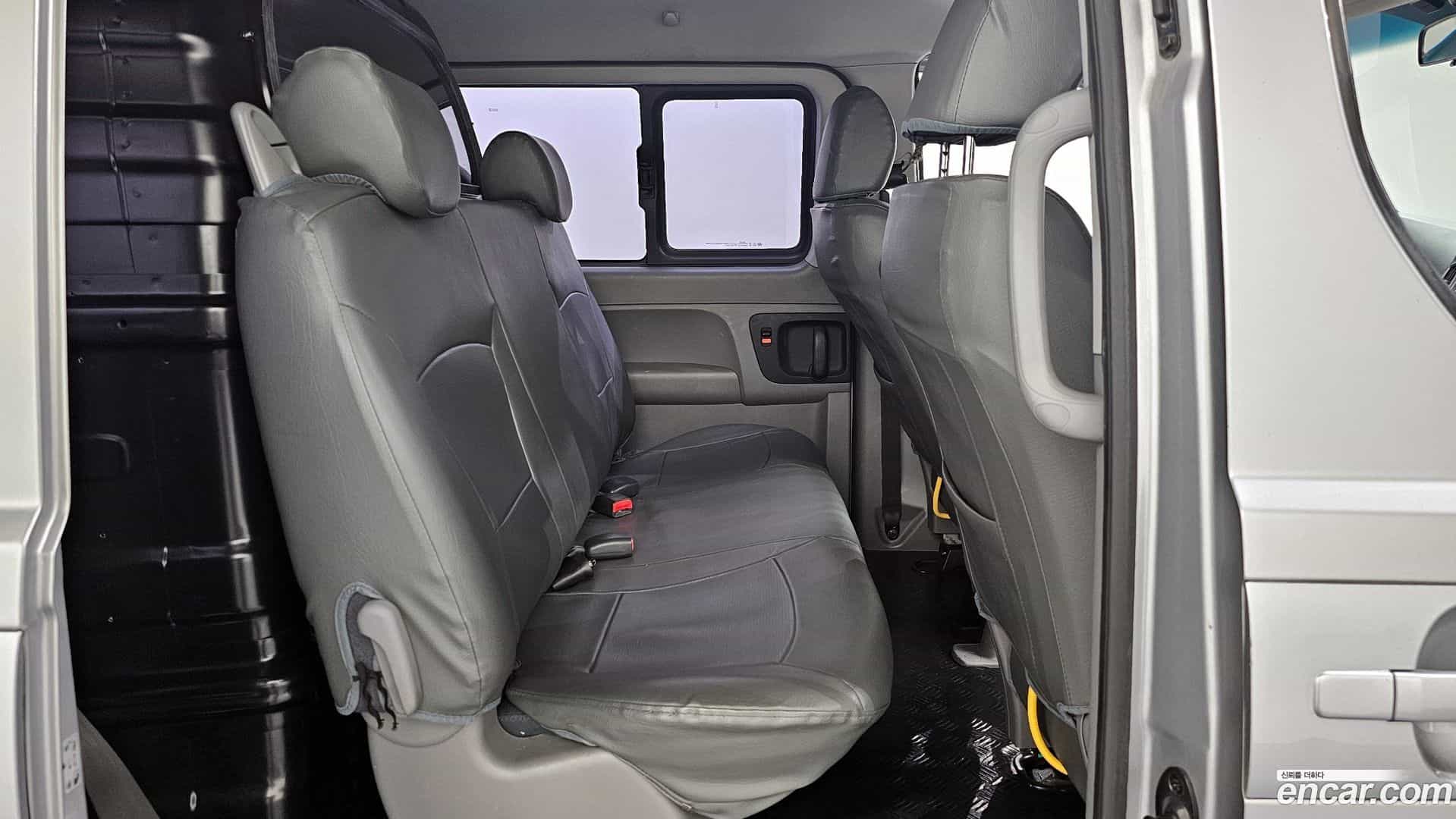Starex Hyundai 2017.4-OPTION-016