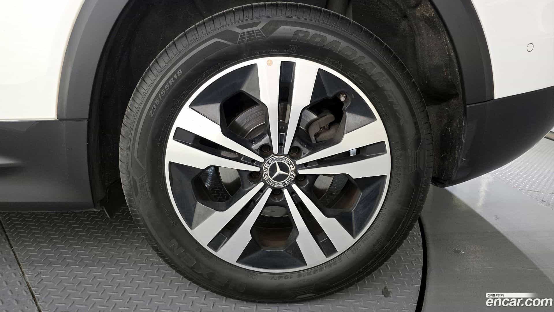 GLB-Class Mercedes-Benz 2021.5-OPTION-041