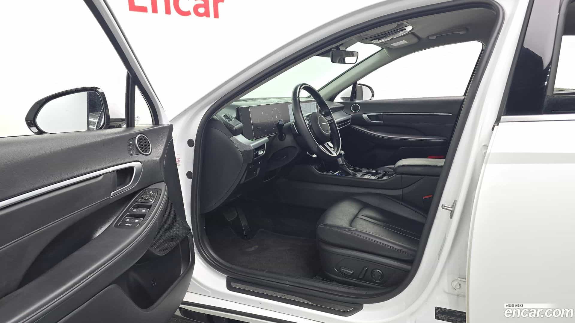 Sonata Hyundai 2023.6-INNER-010