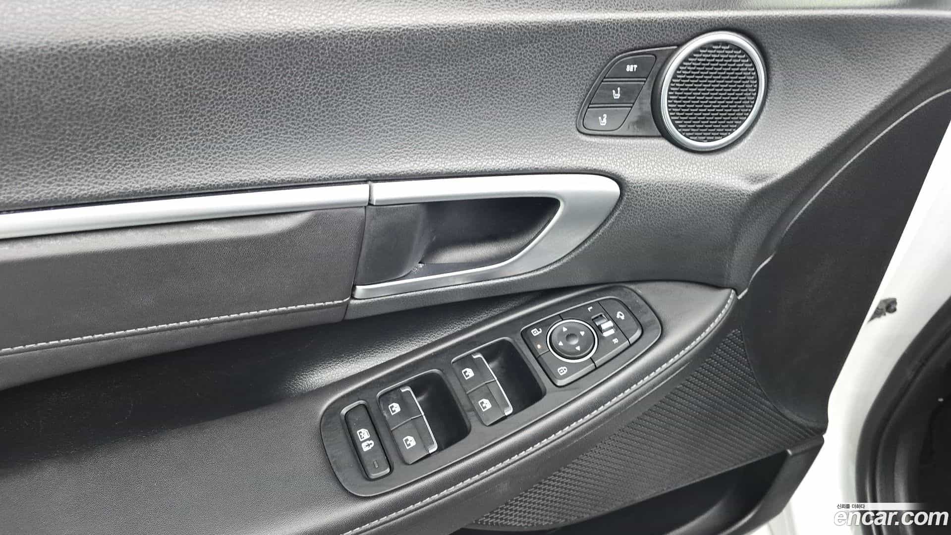 Sonata Hyundai 2023.6-OPTION-041