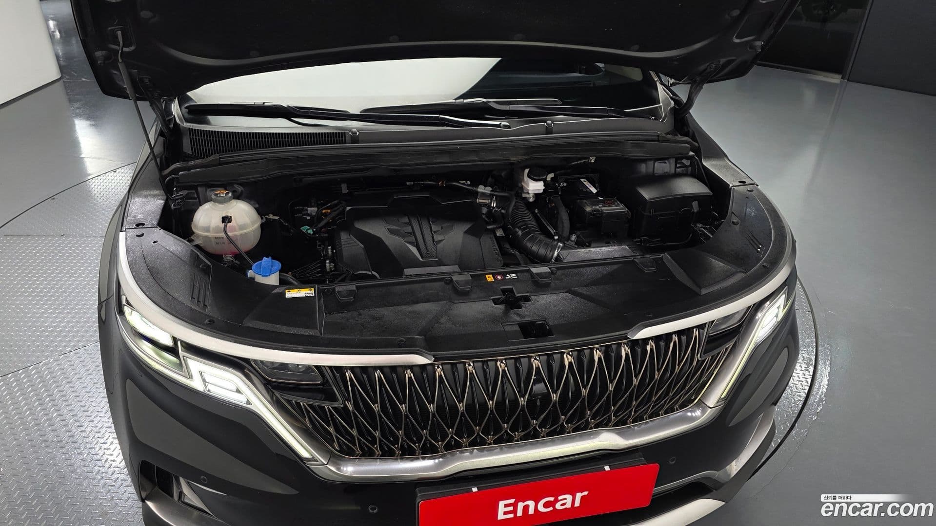 Main__Slider__Photo:Canival Kia 2022.4-5