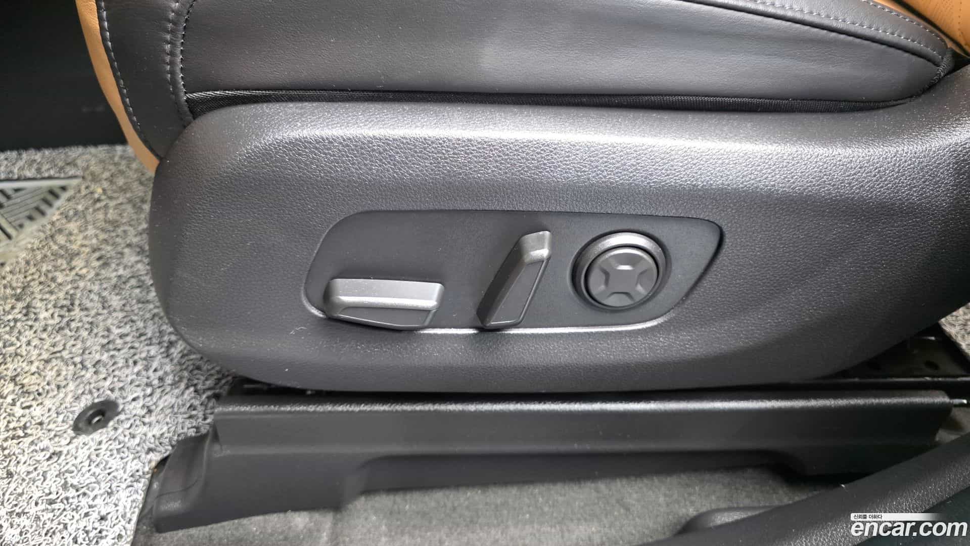 Canival Kia 2022.4-OPTION-044