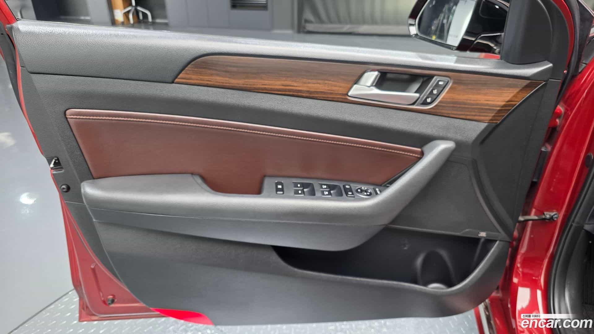 Sonata Hyundai 2017.2-INNER-034