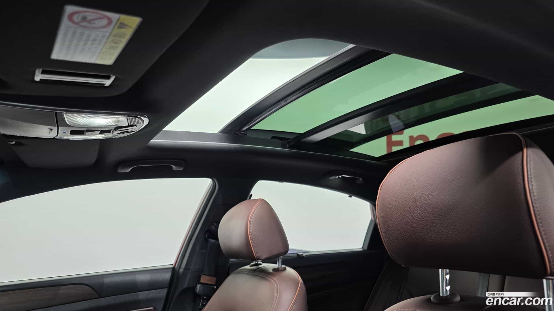 Sonata Hyundai 2017.2-OPTION-045
