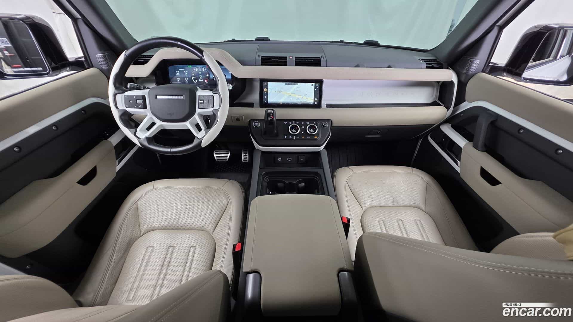 Defender Land Rover 2021.10-INNER-007
