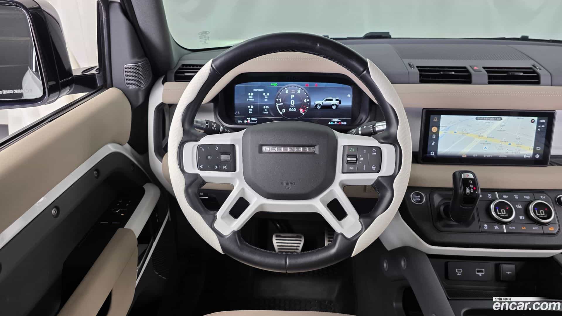 Defender Land Rover 2021.10-OPTION-017