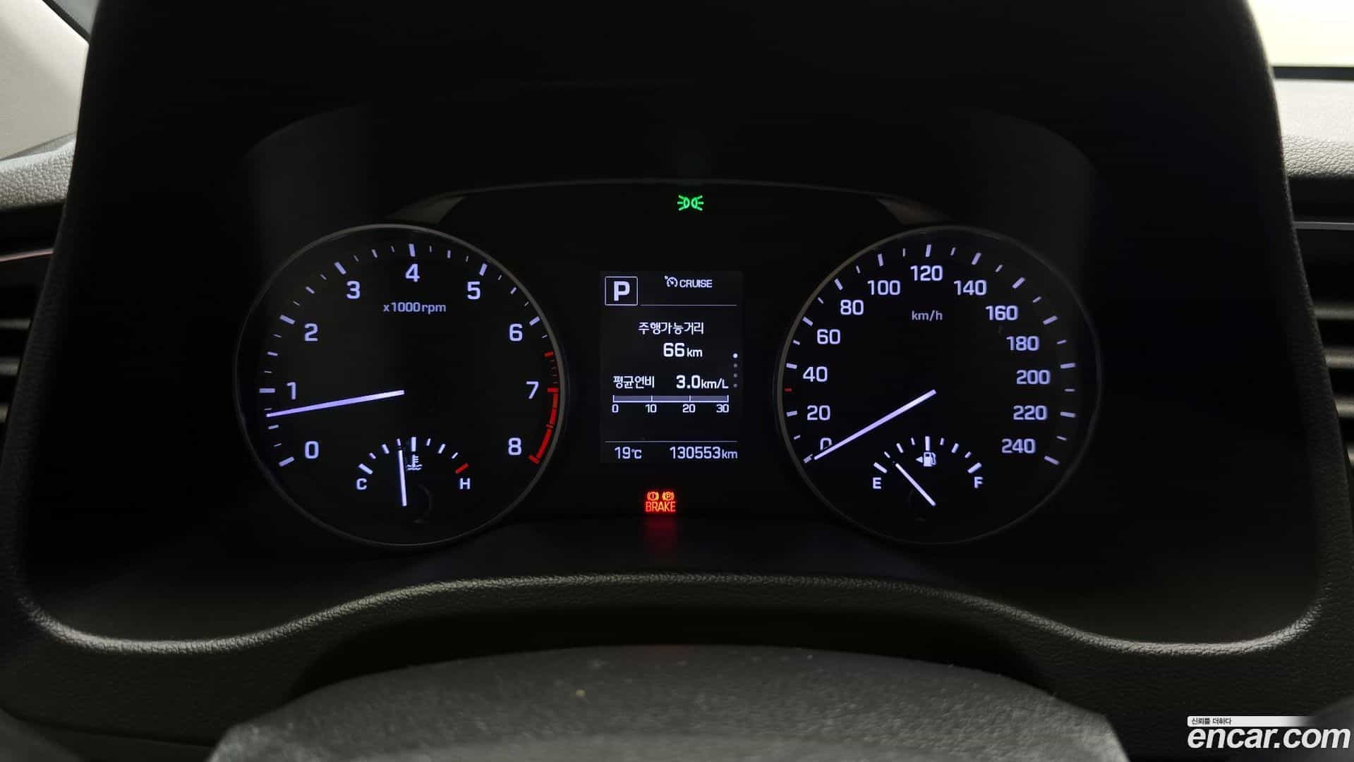 AVANTE Hyundai 2015.11-INNER-008