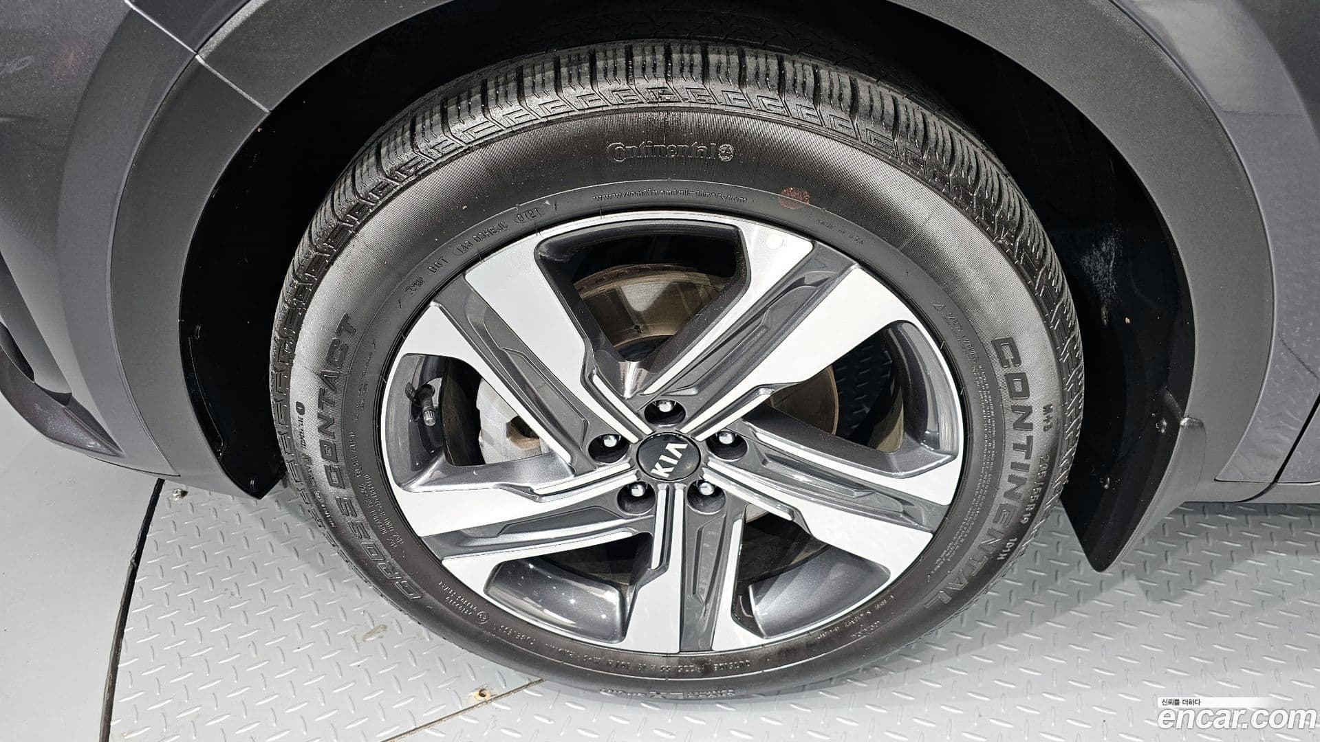 Main__Slider__Photo:Sorento Kia 2021.2-4