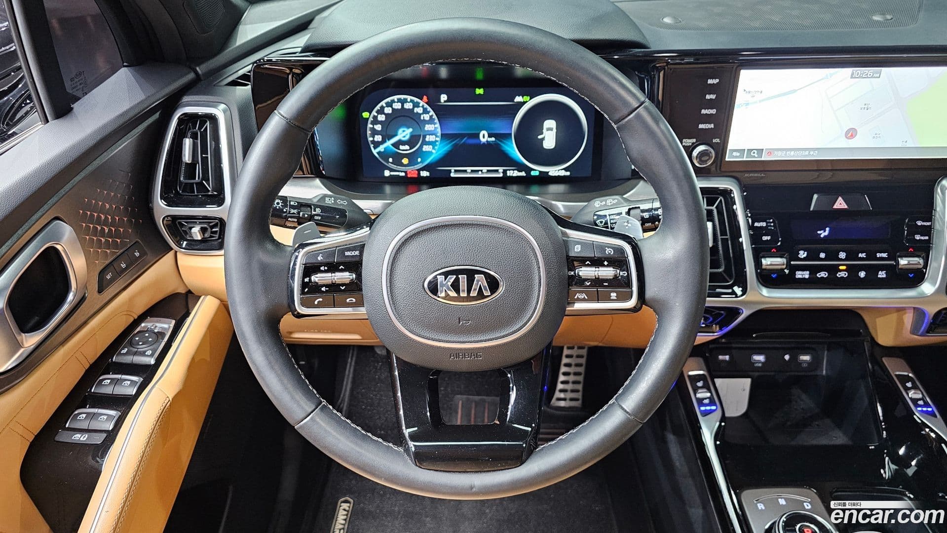 Main__Slider__Photo:Sorento Kia 2021.2-12