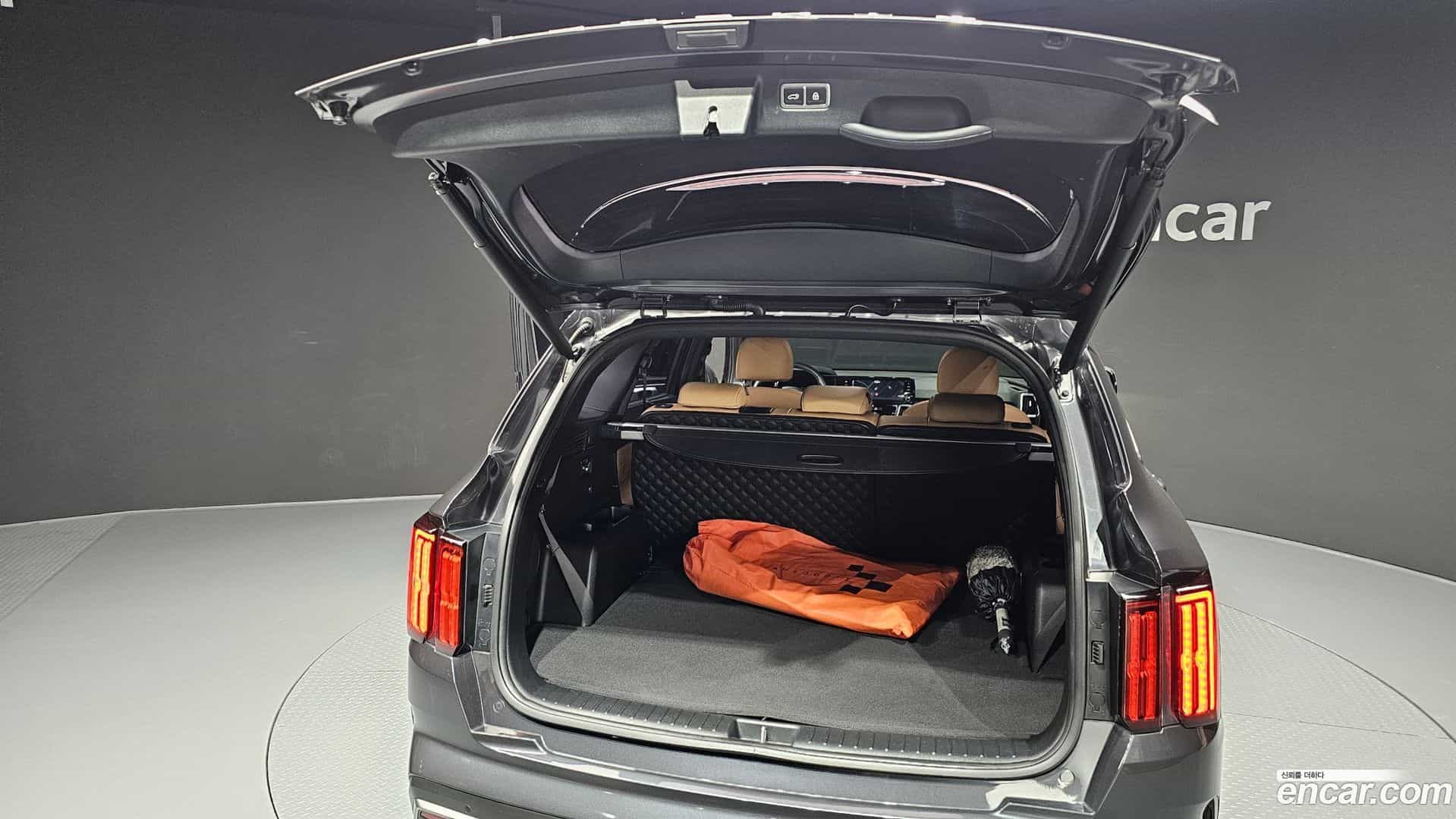 Sorento Kia 2021.2-OPTION-044