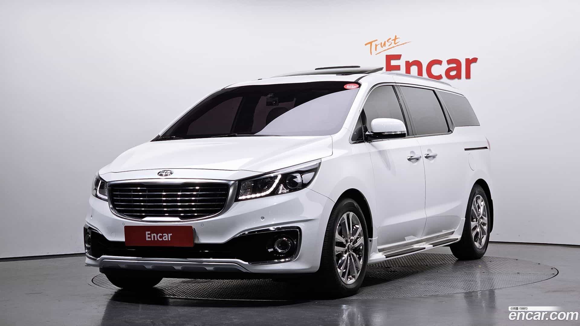 Canival Kia 2015.3-OUTER-001