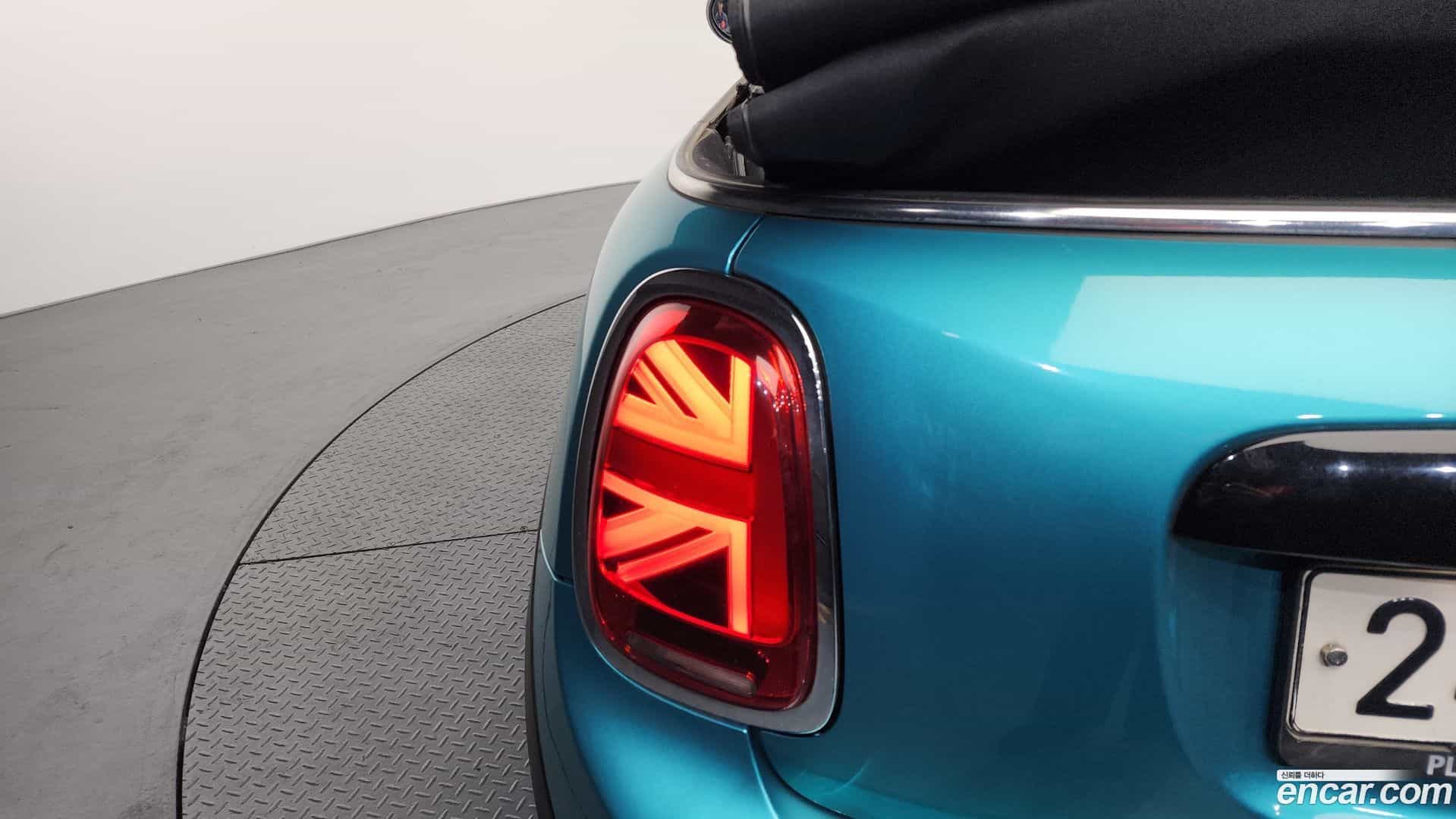 Cooper Convertible Mini 2018.8-OUTER-033