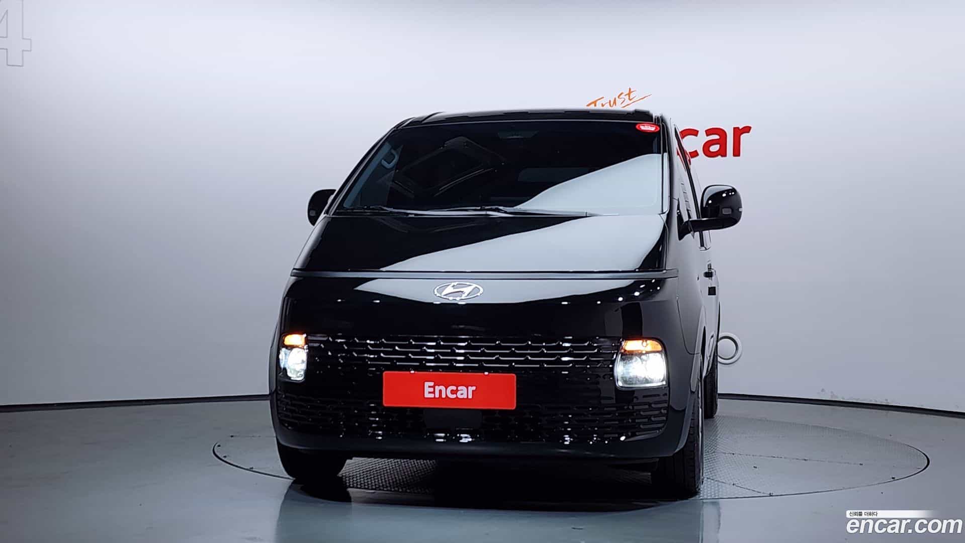 Staria Hyundai 2023.10-OUTER-003