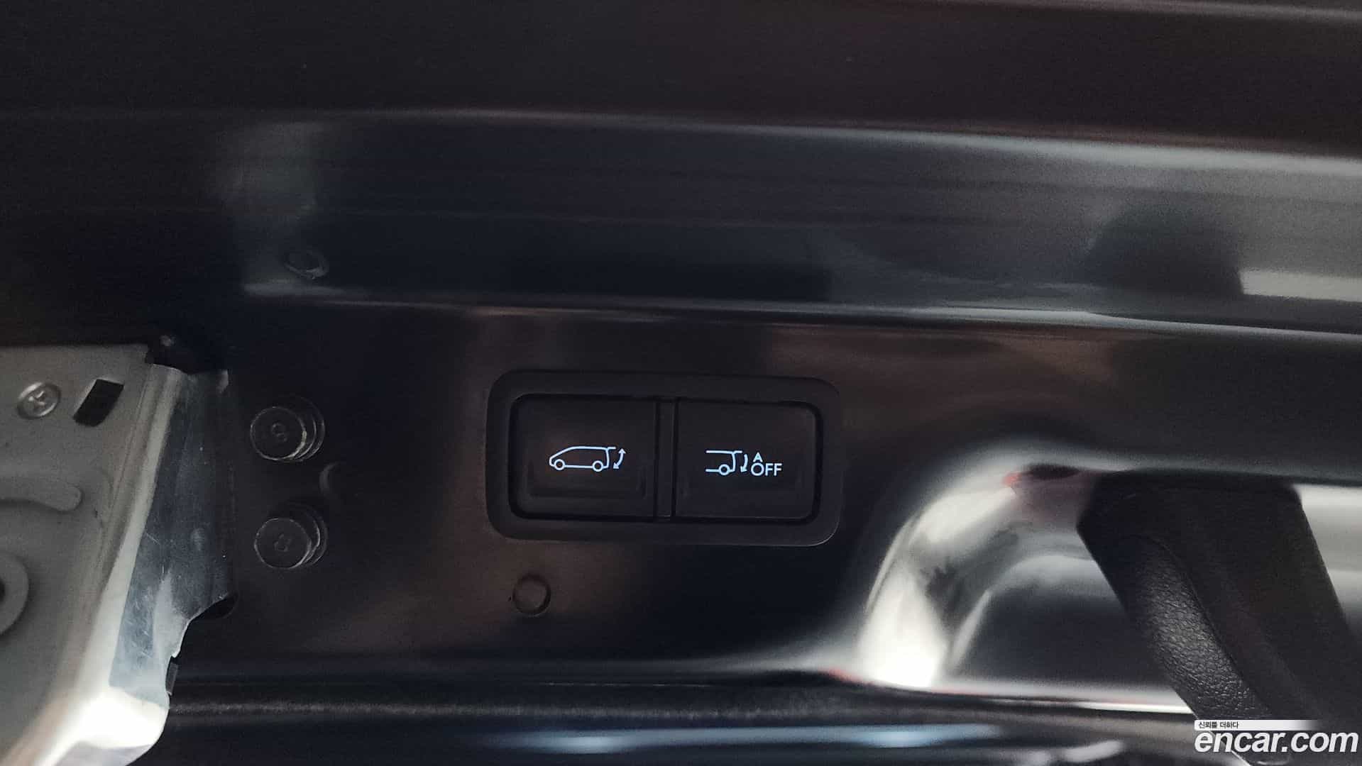 Staria Hyundai 2023.10-OPTION-023