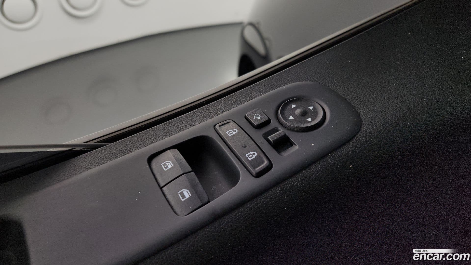 Main__Slider__Photo:Staria Hyundai 2023.10-33