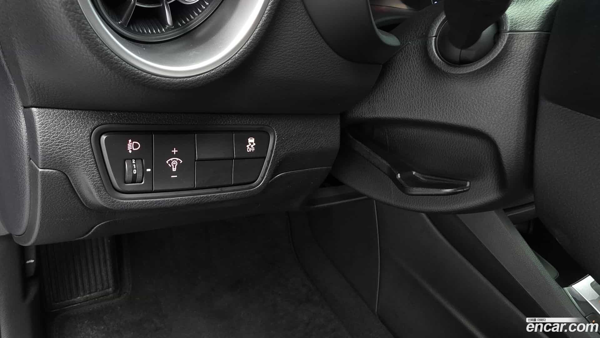 K3 Kia 2023.1-OPTION-019