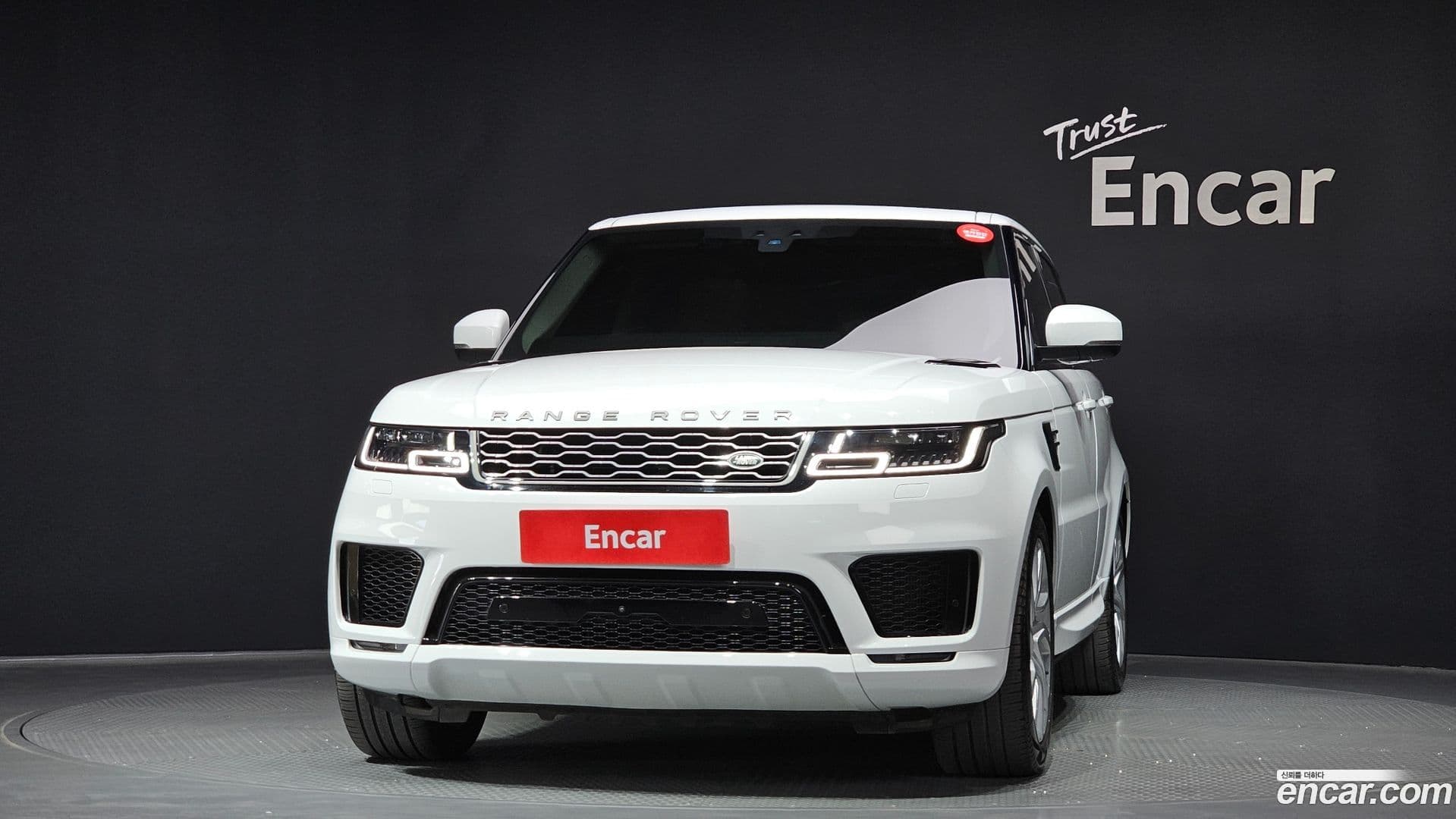 Main__Slider__Photo:Range Rover Sport Land Rover 2022.10-2