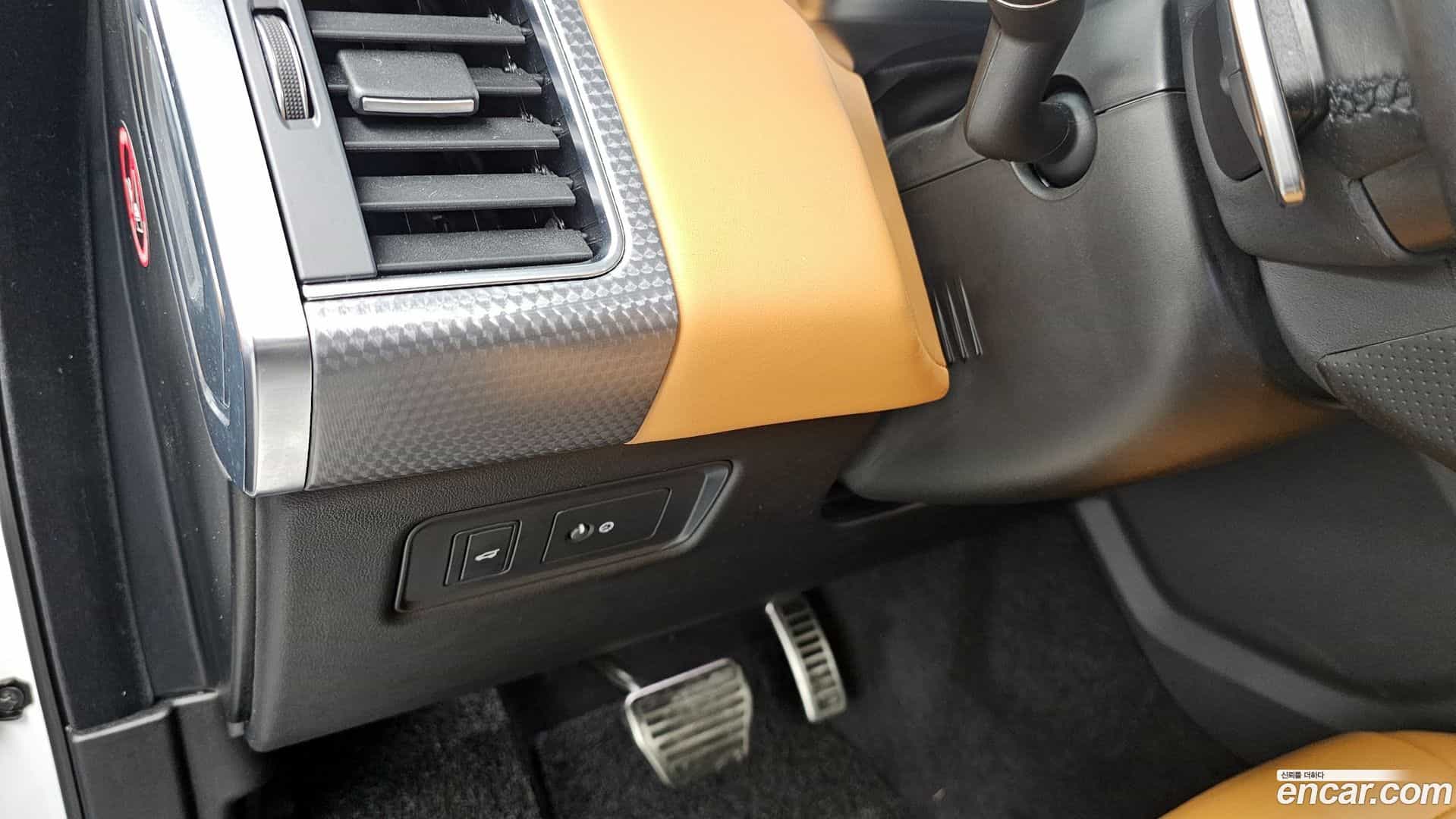 Range Rover Sport Land Rover 2022.10-OPTION-041