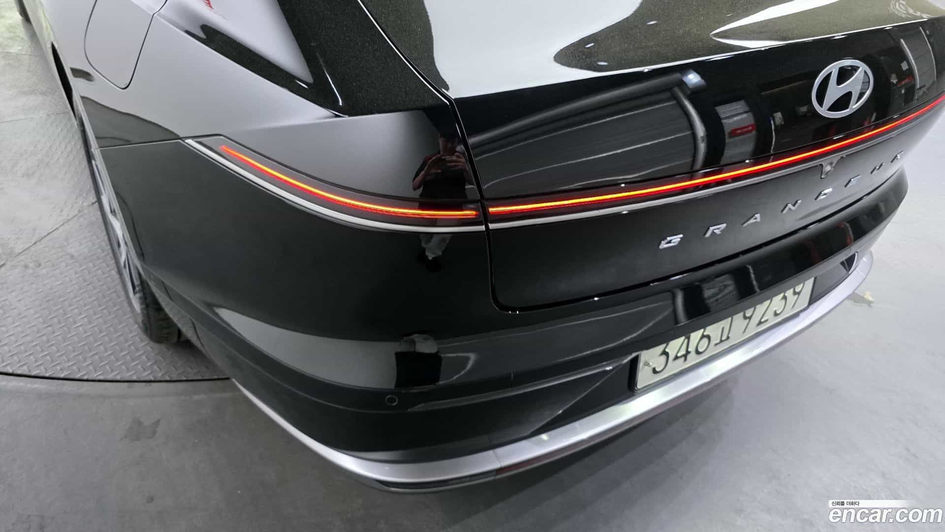 Grandeur Hyundai 2023.3-OUTER-033