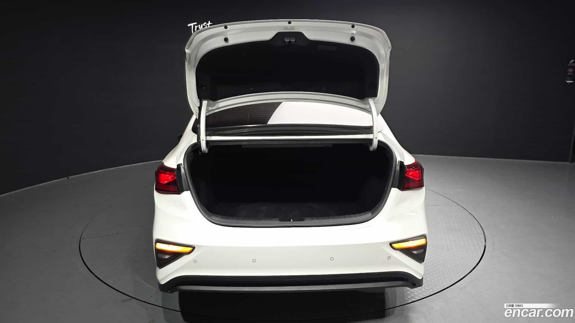 K3 Kia 2021.2-OPTION-024