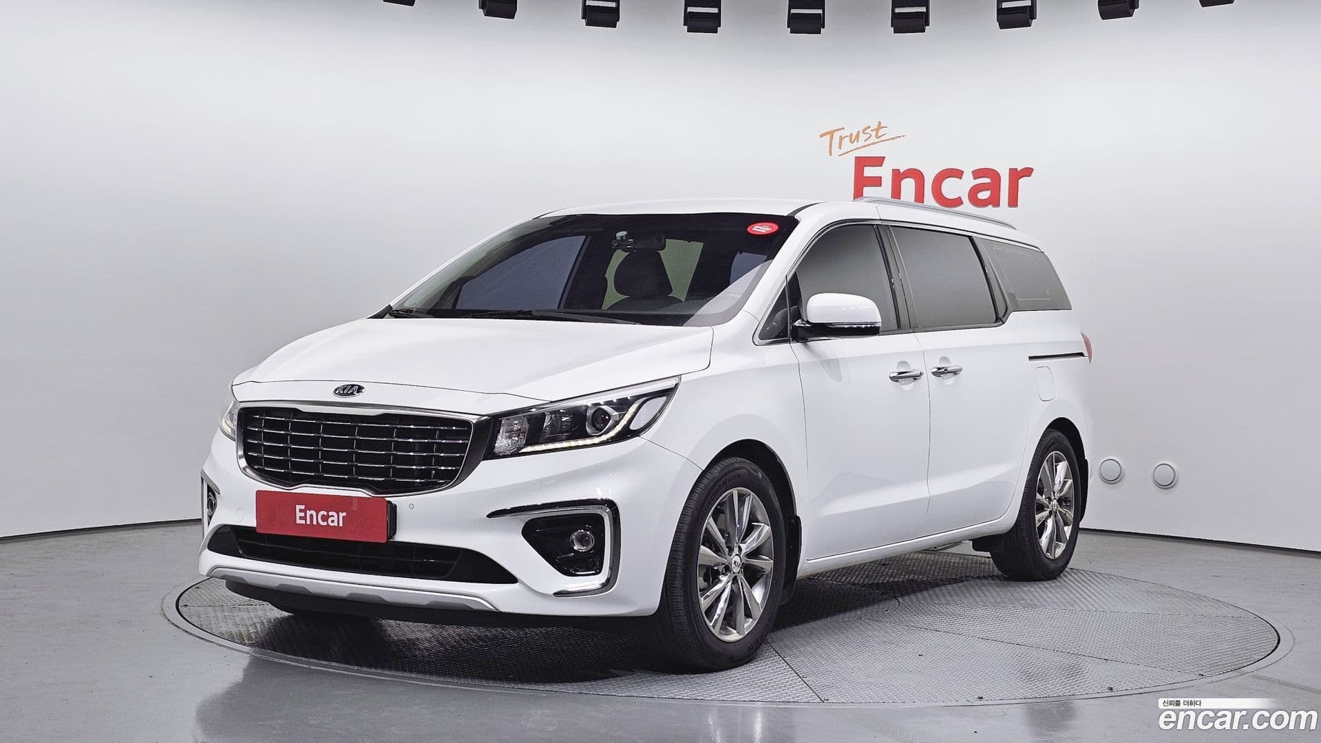Main__Slider__Photo:Canival Kia 2020.0-0