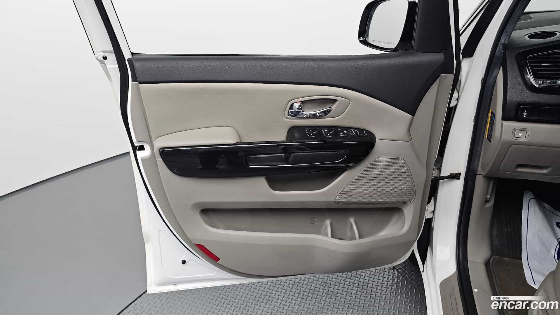 Canival Kia 2020.0-INNER-034