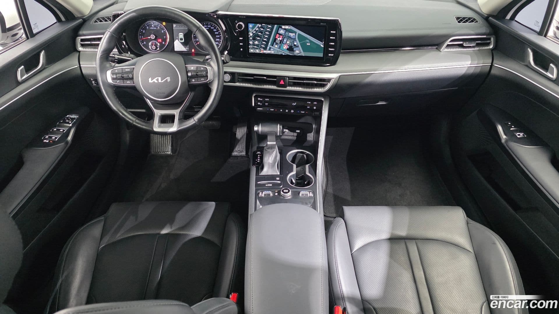 Main__Slider__Photo:K5 Kia 2023.2-6