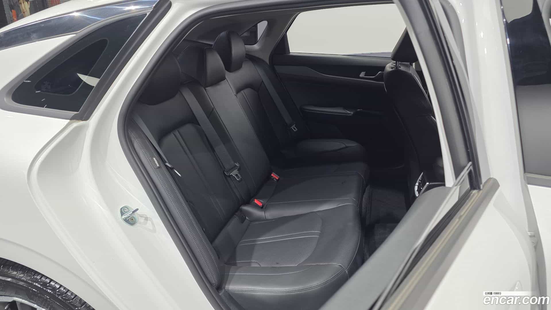 K5 Kia 2023.2-INNER-036